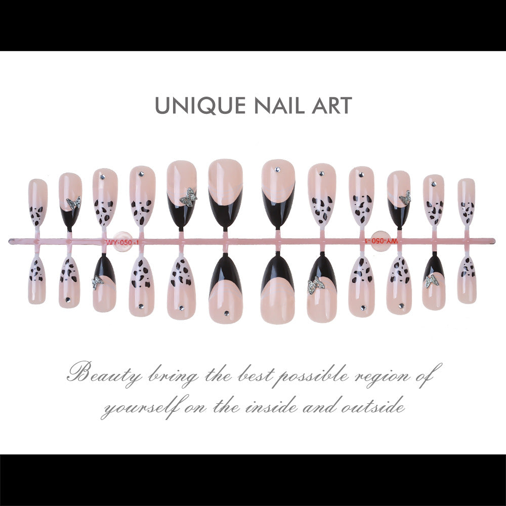 Artistic Press-On Nail Set with Elegant Designs Kalsten