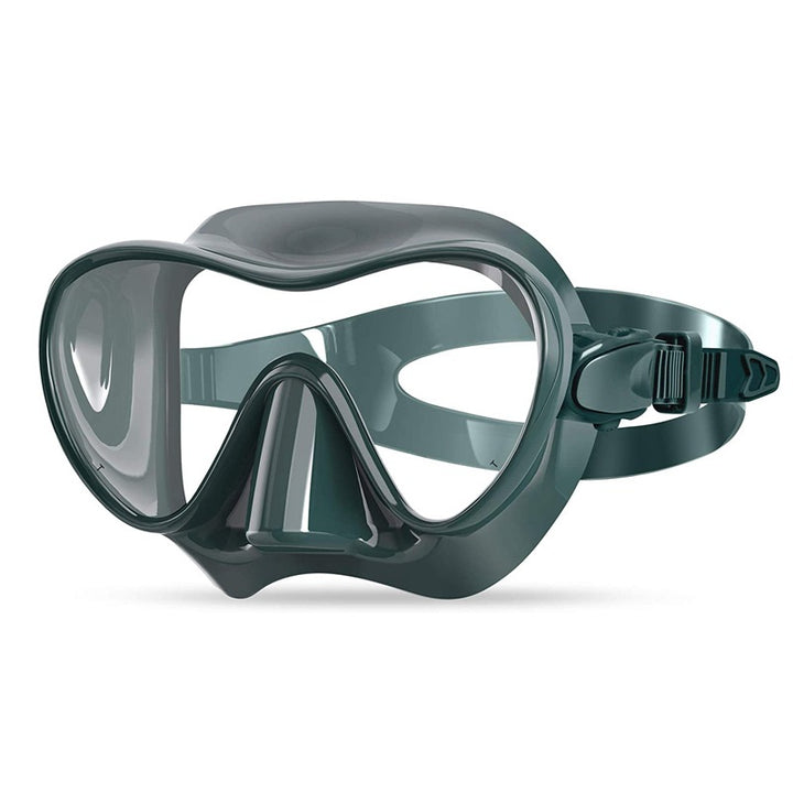 Diving mask with flexible silicone edge and clear field of vision Kalsten