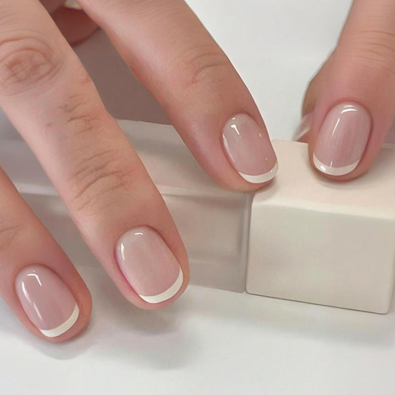 Artificial nails with elegant French tip Kalsten