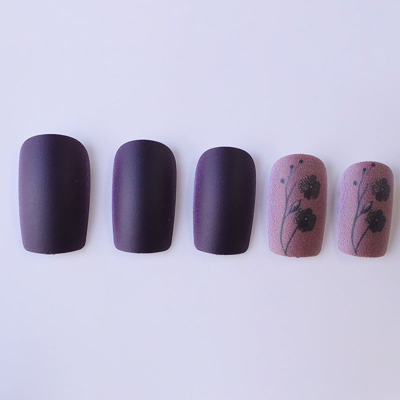 Elegant Floral Matte Nail Art Kalsten
