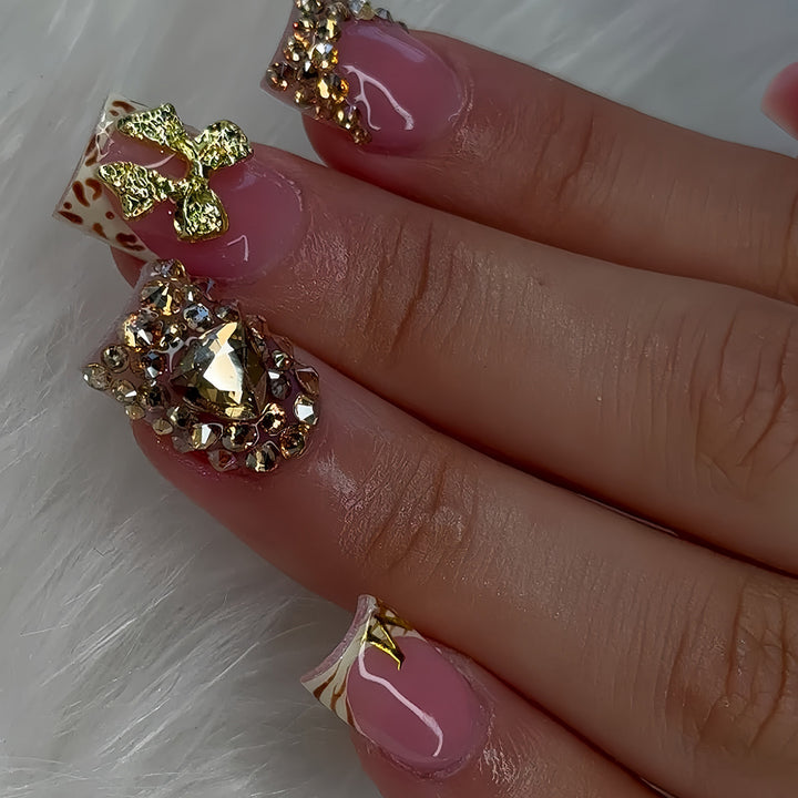 Artistic Rhinestone-Embedded Press-On Nails Kalsten