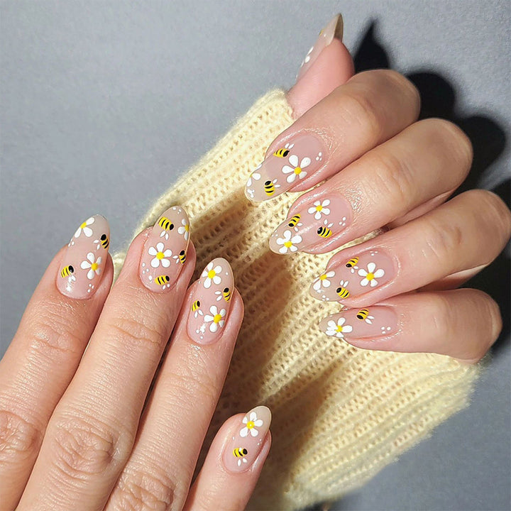 Artistic Nail Art Kalsten