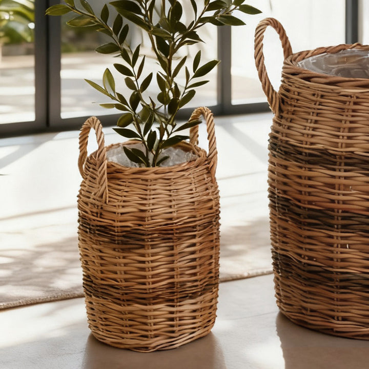 Handcrafted storage basket with natural fiber Kalsten
