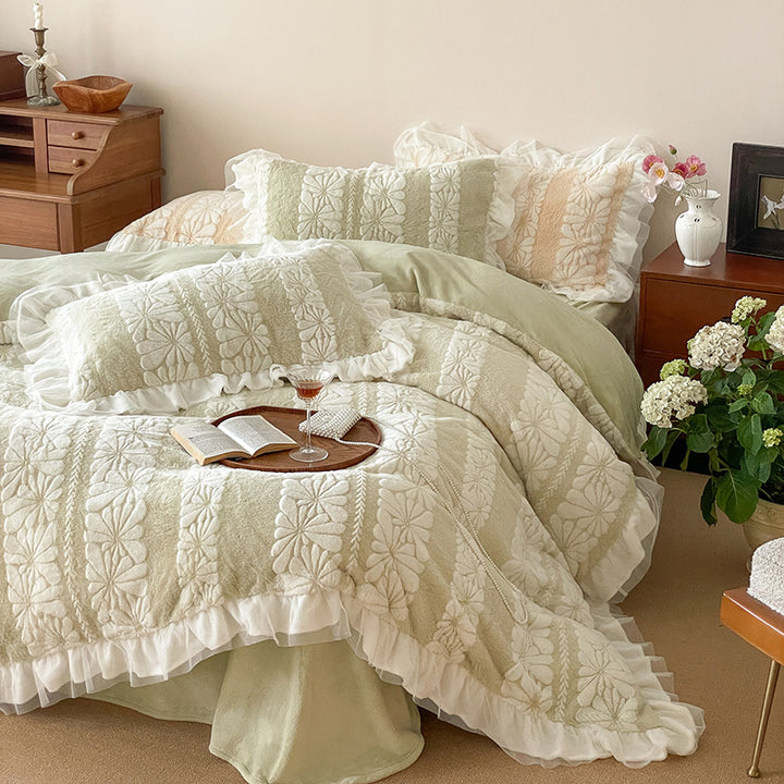Teddy plush bedding set with ruffle, embroidered floral relief and Sherpa inner side