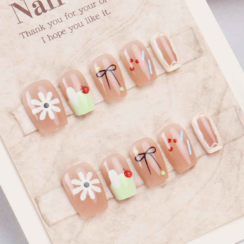 Floral-Themed Press-On Nail Set Kalsten