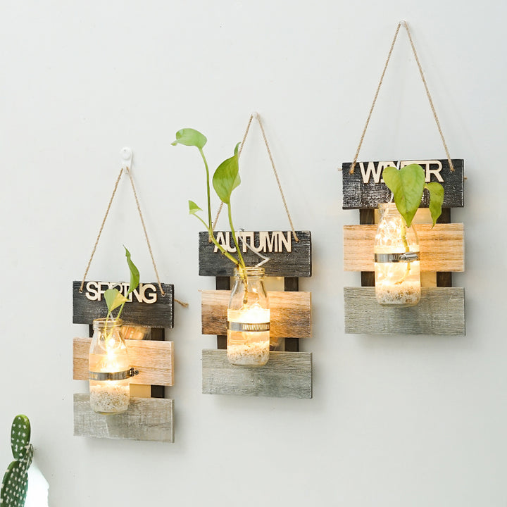 Wall decoration with glass carafe holder Kalsten