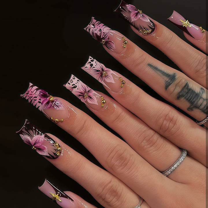 Floral-Accented Stiletto Press-On Nails Kalsten
