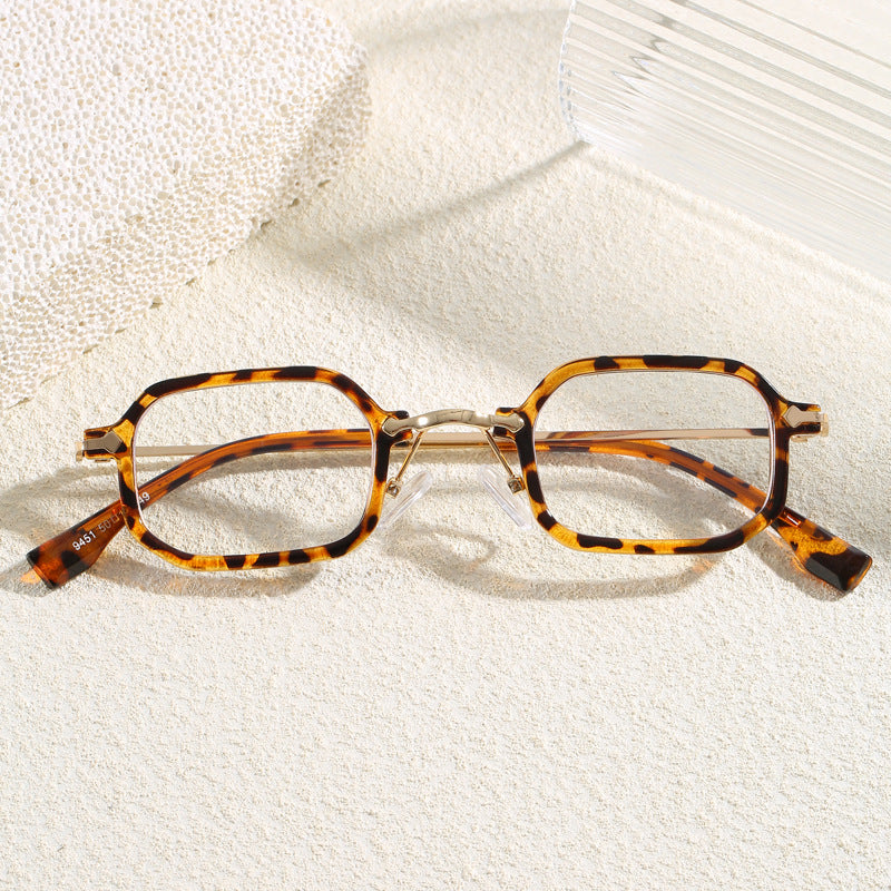 Fashionable Oversized Sunglasses in Modern Design Kalsten