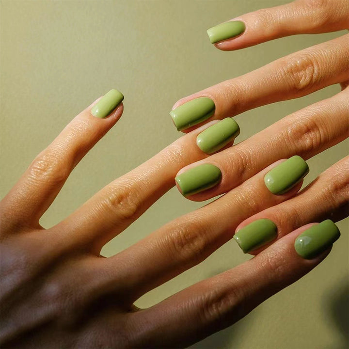 High-Quality Artificial Nails Kalsten