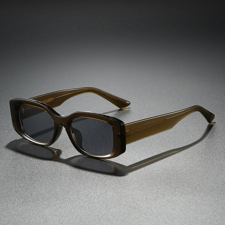 Ladies stylish sunglasses in a trendy, square frame Kalsten