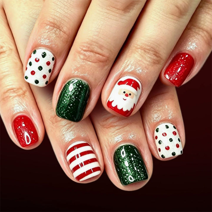 Festive Christmas-Themed Press-On Nail Art