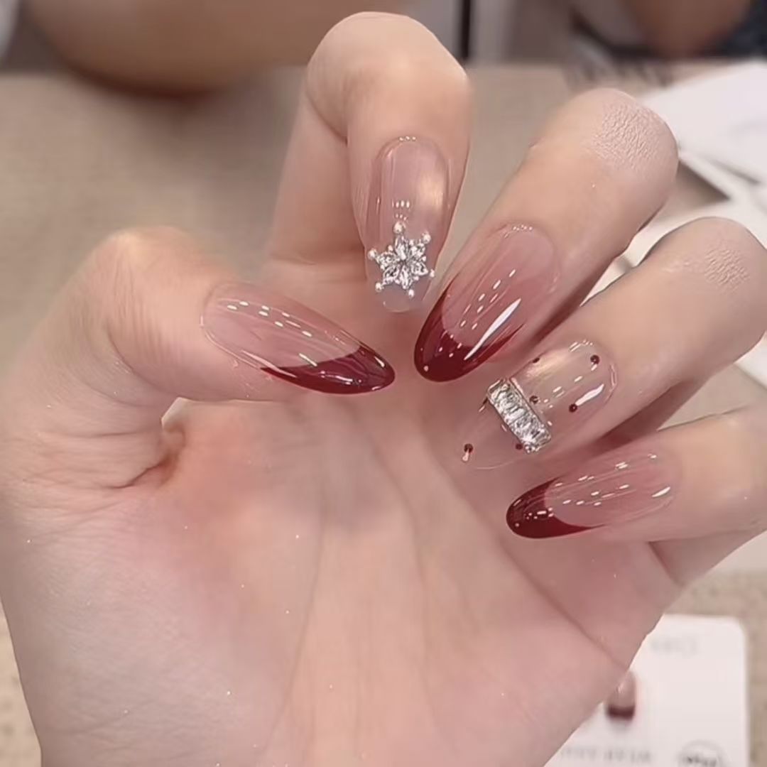 Luxury Nail Art Kalsten