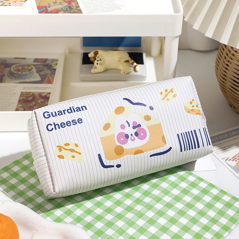 Fun-Themed Zippered Pencil Case