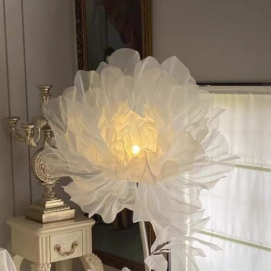 Decorative LED Flower Lamp