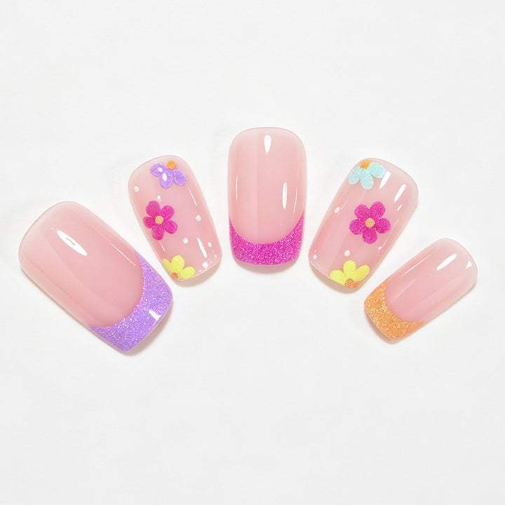 Floral Accent Press-On Nail Art Kalsten