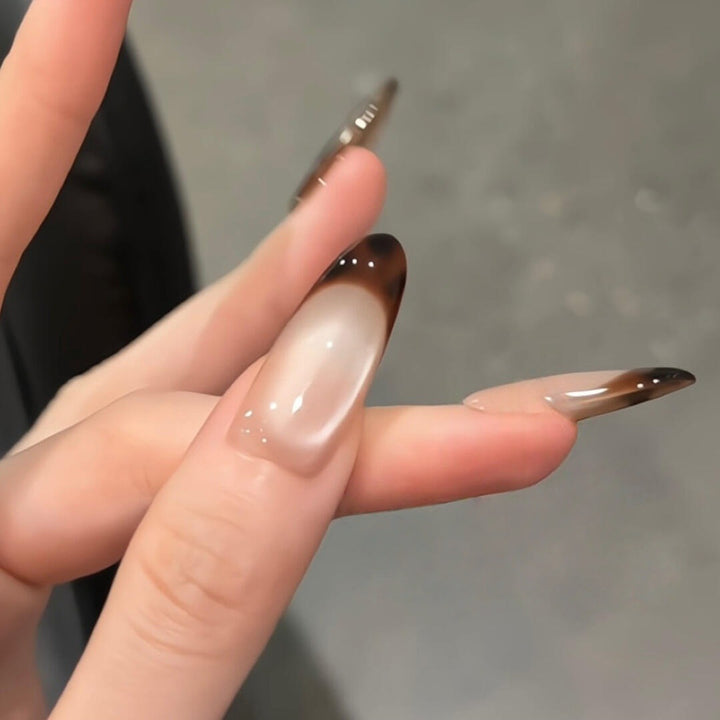 Exclusive art nail tips with elegant color gradient Kalsten