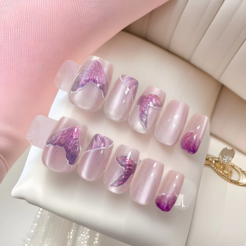 Artistic Press-On Nail Designs Kalsten