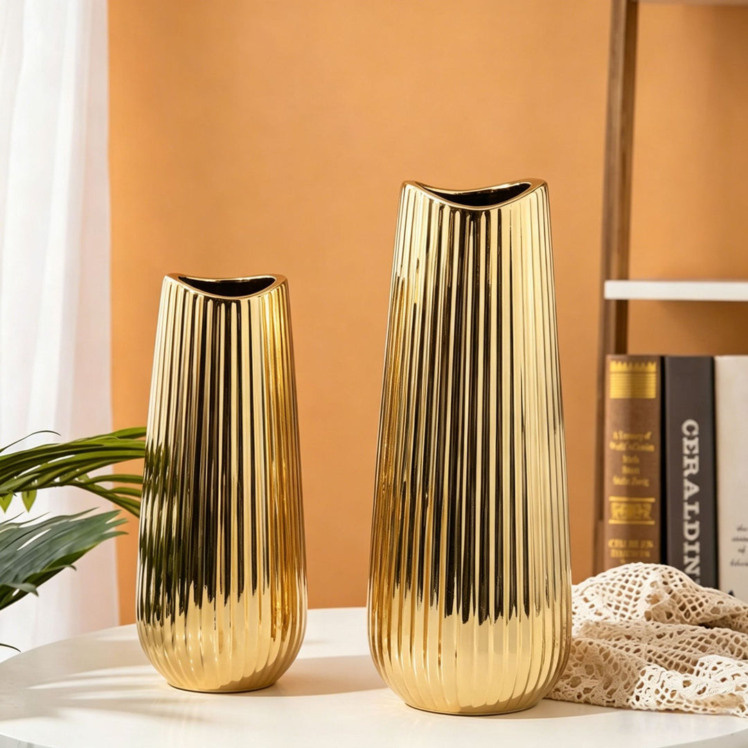 Modern Ribbed Ceramic Vase