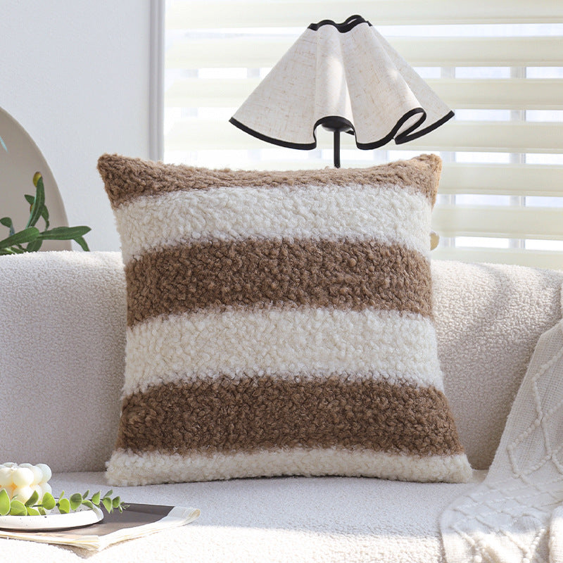 Rectangular decorative cuddle pillow cover with striped teddy boucle look and sherpa finish Kalsten