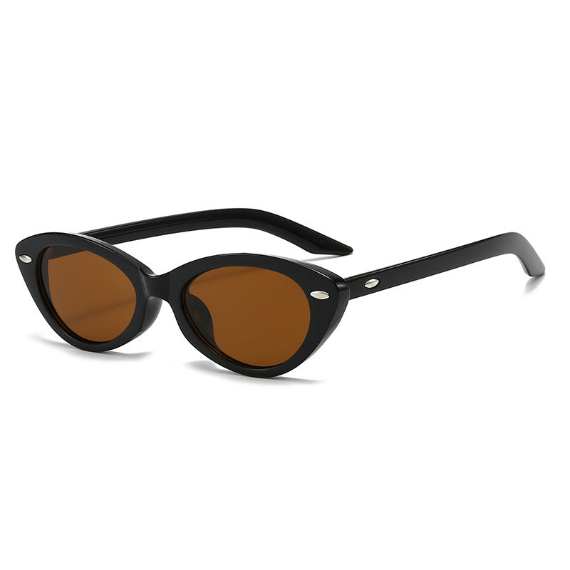 Vintage-Inspired Cat-Eye Sunglasses Kalsten
