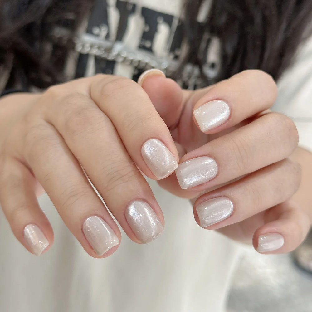 Artificial Nails in Stylish Ombre Design Kalsten