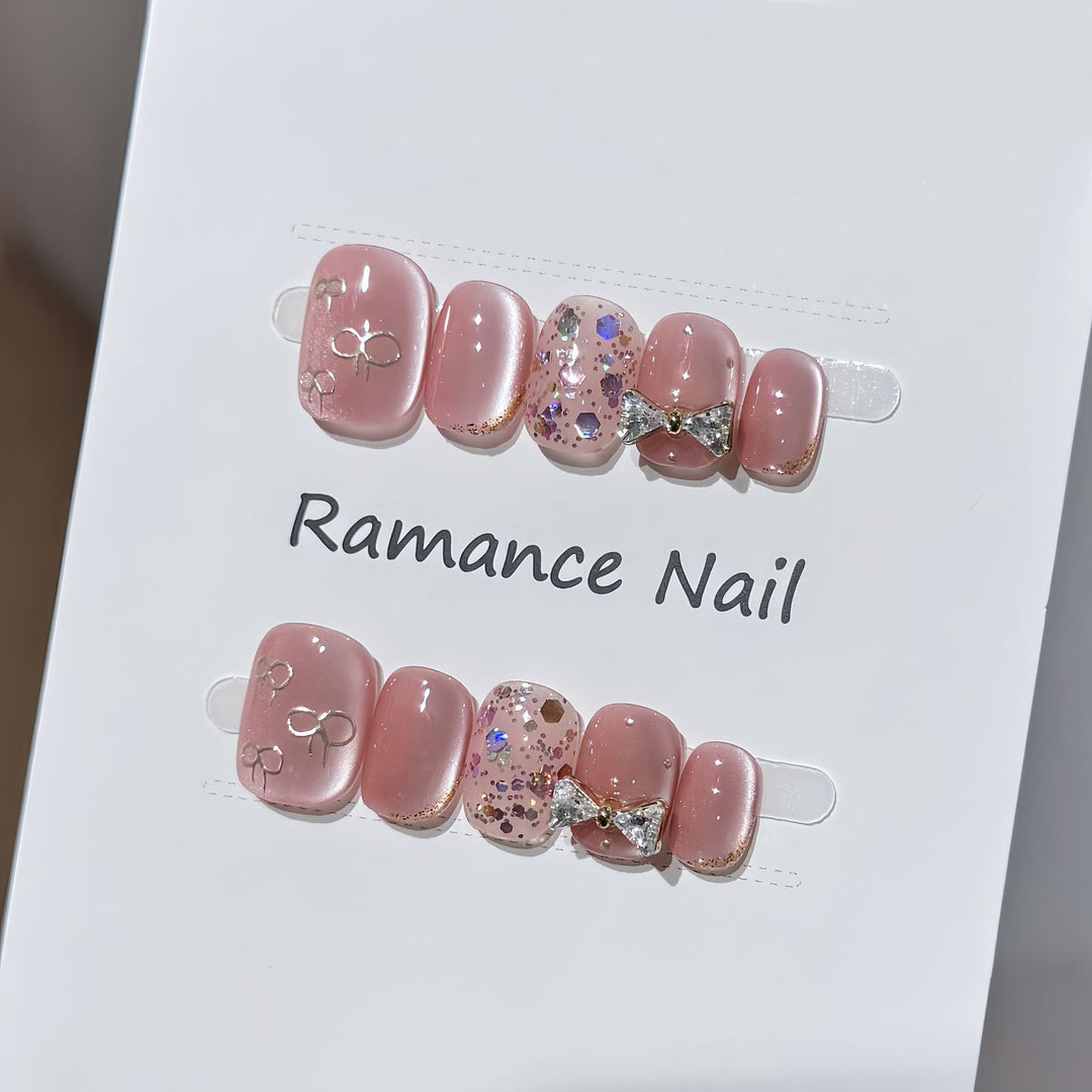 Glamorous Rhinestone Press-On Nail Set Kalsten