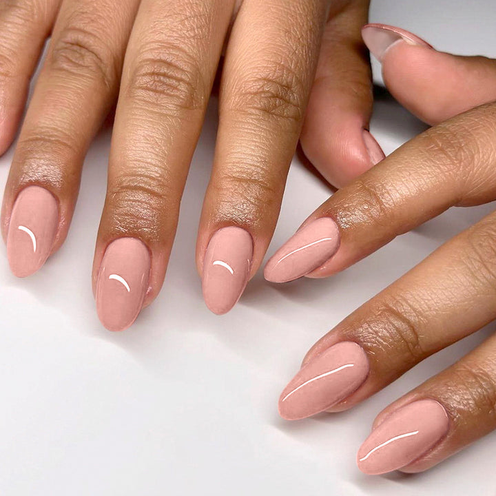 Elegantly Sculpted Press-On Nail Set Kalsten