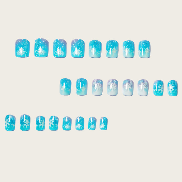 Seasonal Snowflake-Themed Press-On Nail Set Kalsten