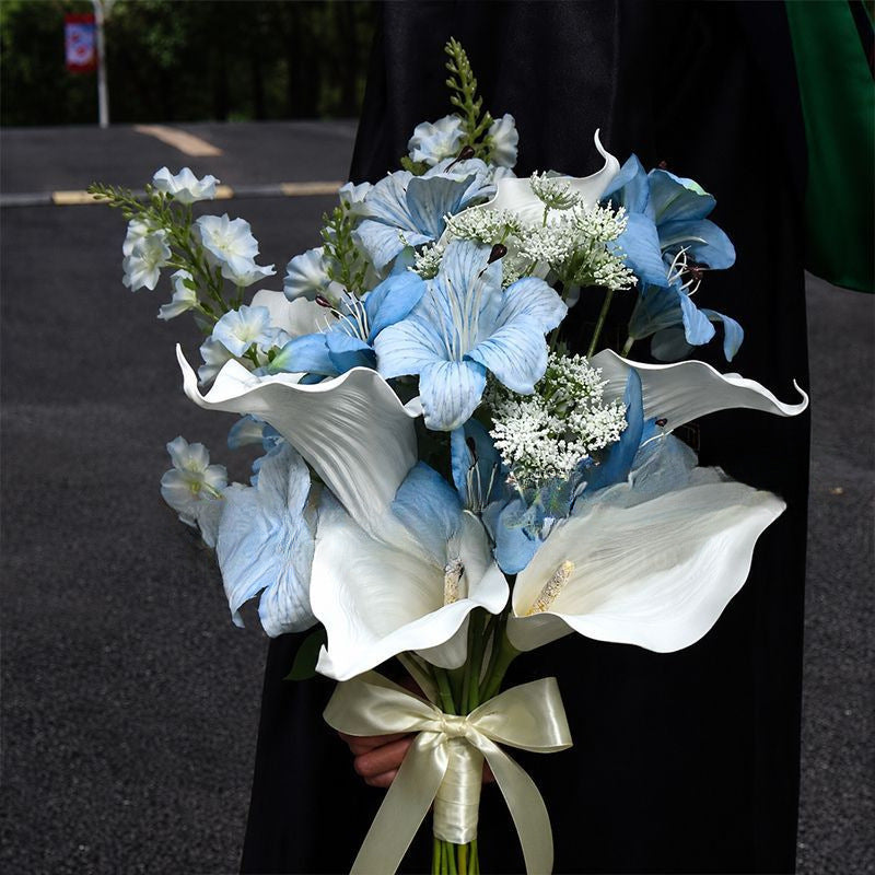Elegant Faux Floral Bouquets with Realistic Accents