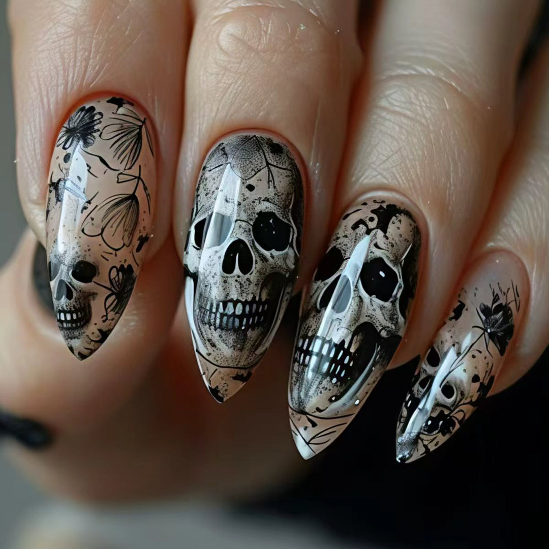 Art Nails in Creative Skull Design Kalsten
