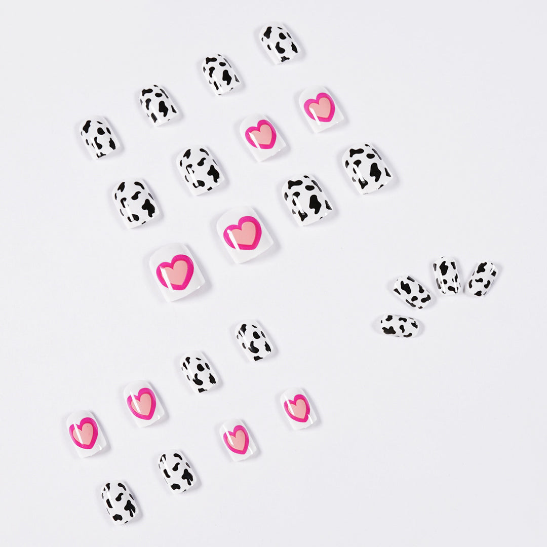 Creative nail art with heart and animal pattern motif Kalsten
