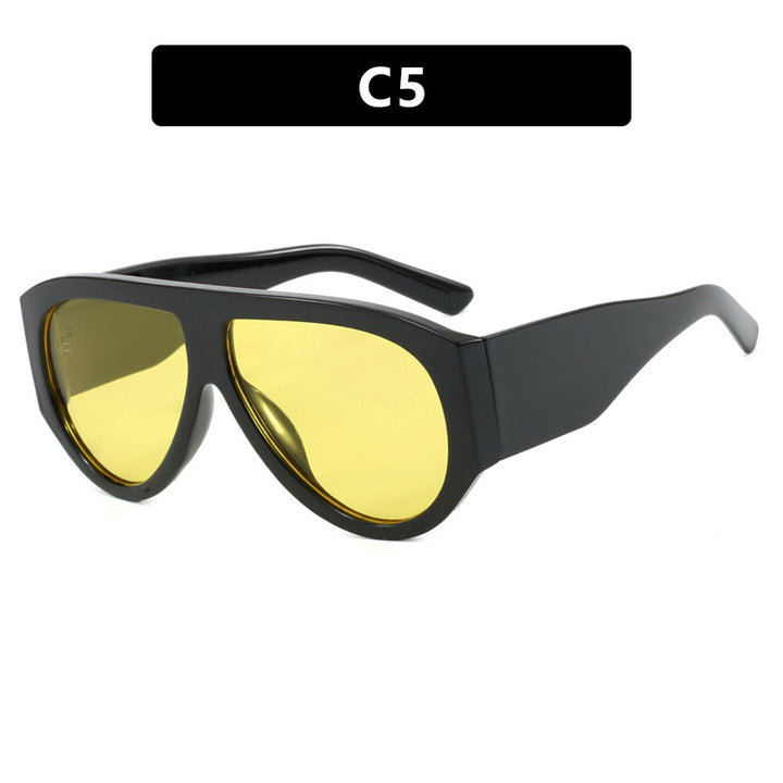 Ladies fashionable sunglasses in modern design with wide frame Kalsten