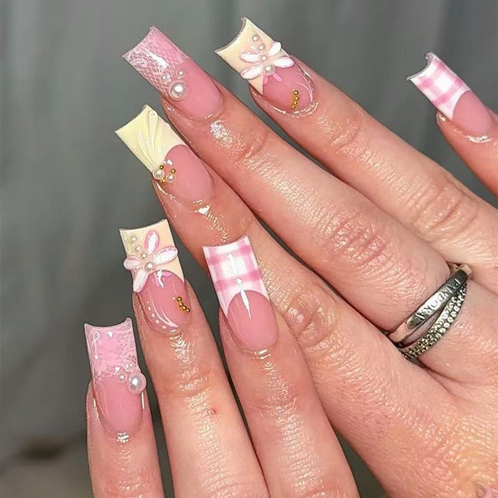 Artisan Decorative Nail Tips Kalsten
