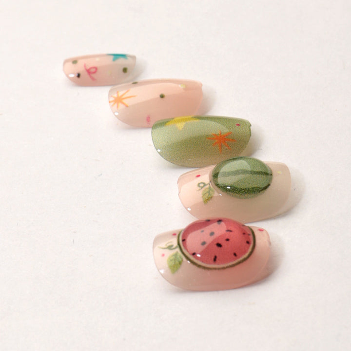 Artistic Fruit-Inspired Press-On Nail Art Set Kalsten