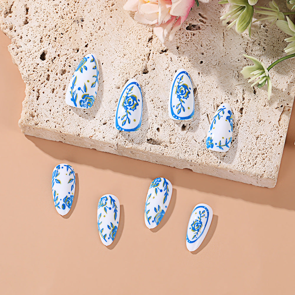 Decorative nails with floral design Kalsten