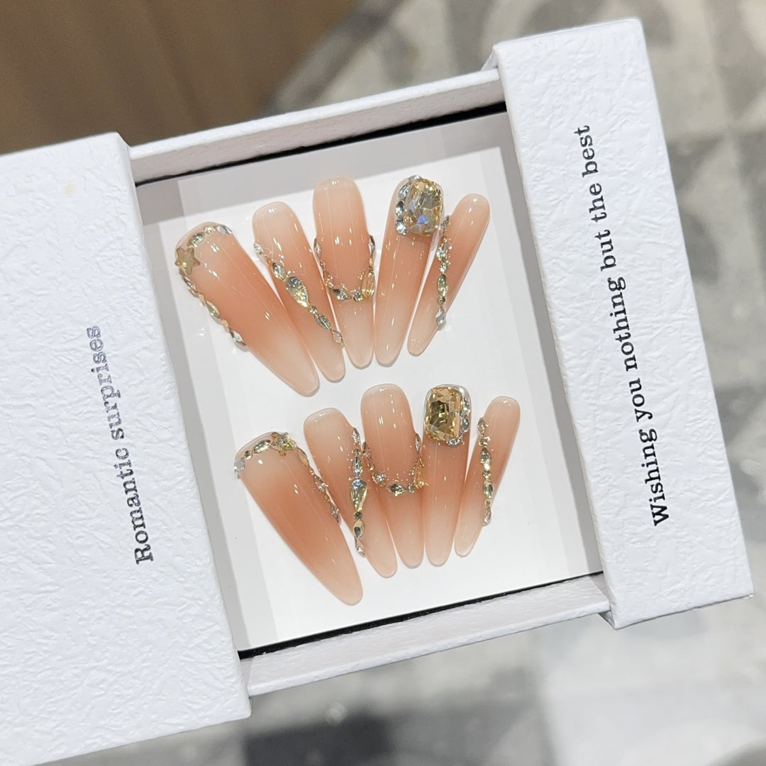 Artificial nails with Romantic Glamour Design Kalsten