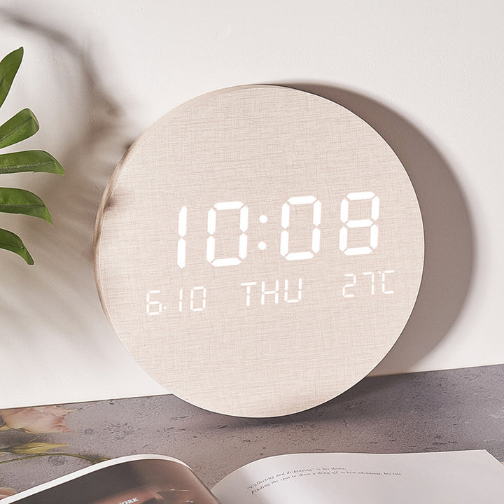 Elegant table clock in modern wood design Kalsten