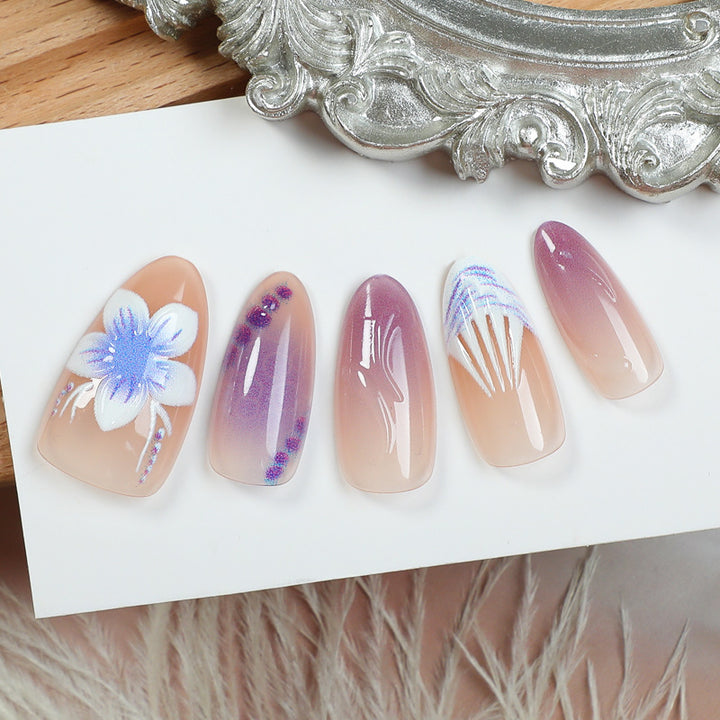 Elegant Floral Press-On Nail Art Set