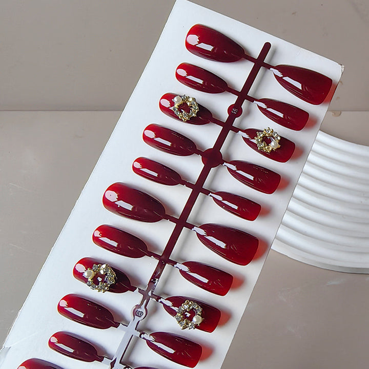 Glamorous Artificial Nails Kalsten