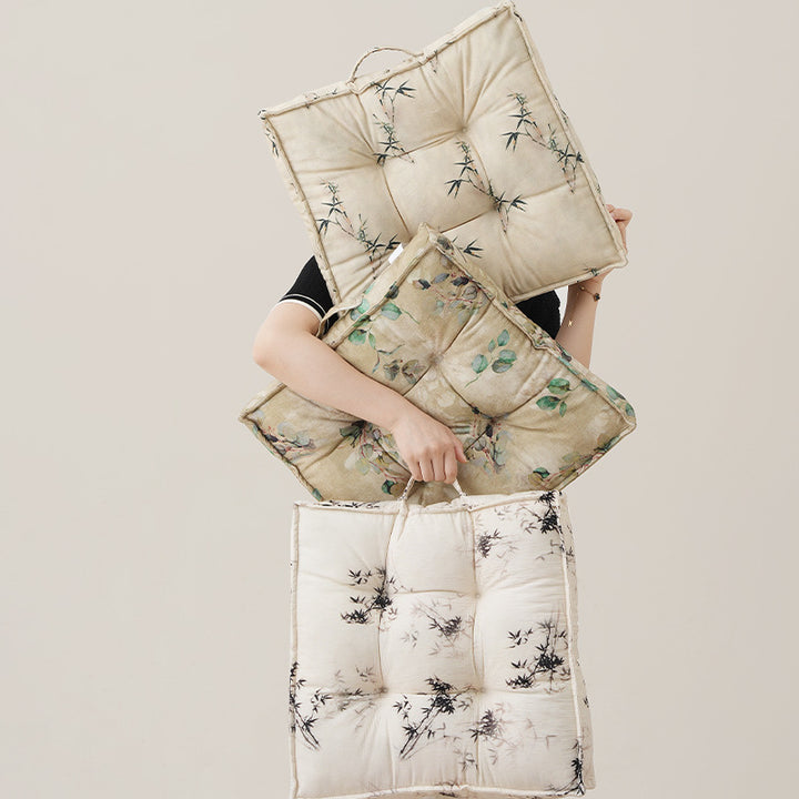 Padded square seat cushion with tufted stitching and fine bamboo print Kalsten