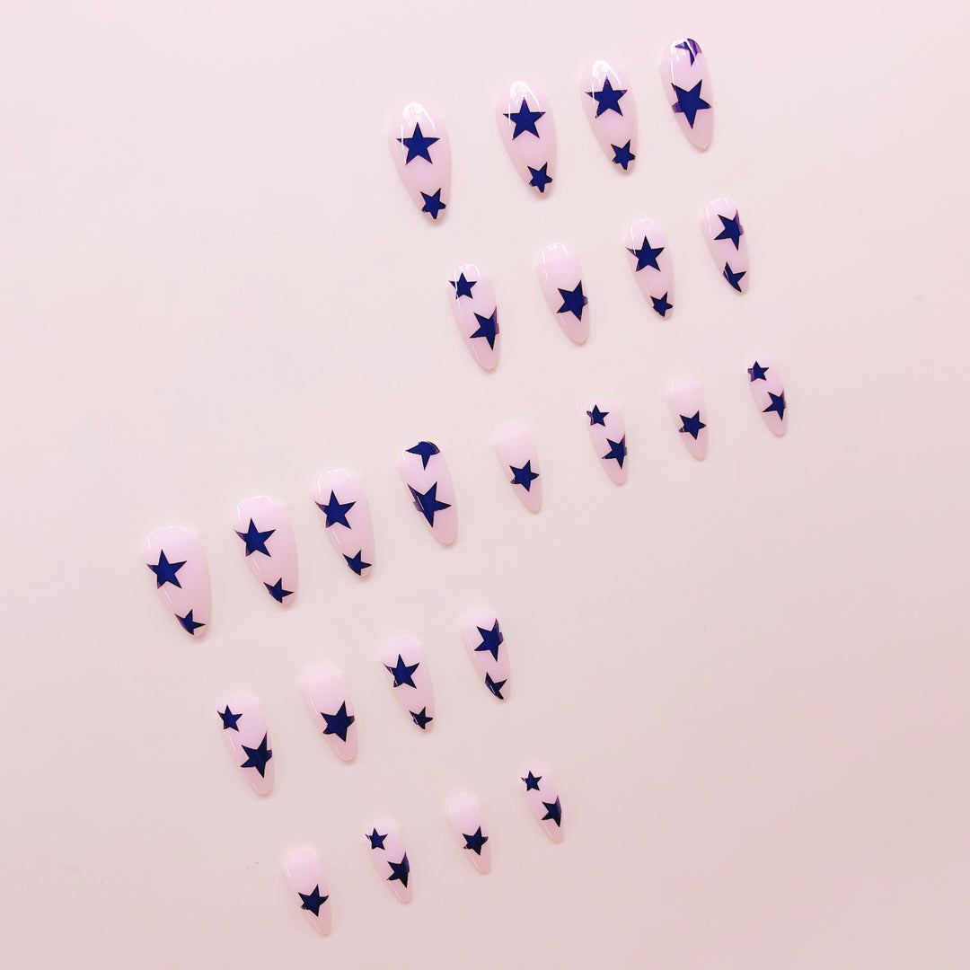 Creative nail tips with star motif Kalsten