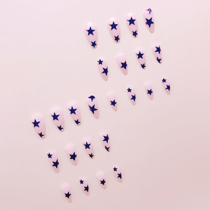 Creative nail tips with star motif Kalsten