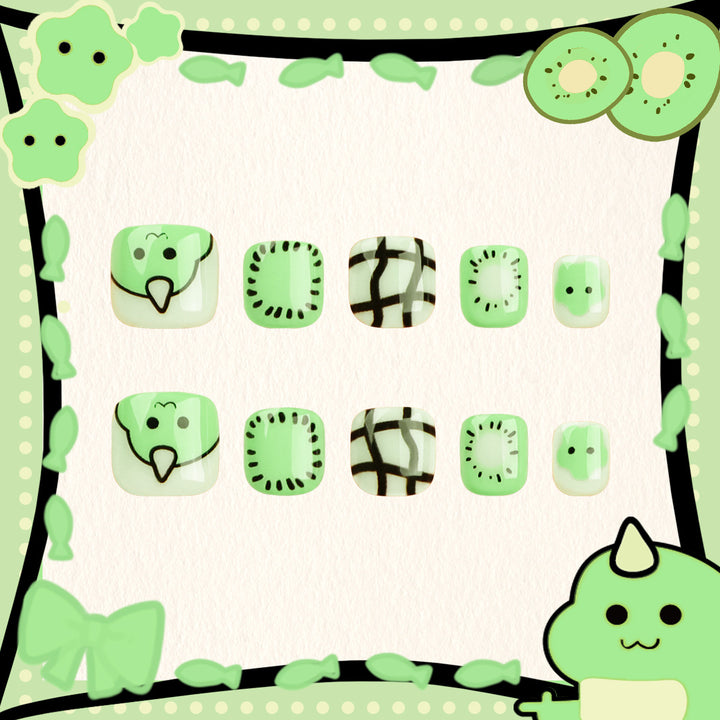 Artificial Nail Art with Panda Designs Kalsten