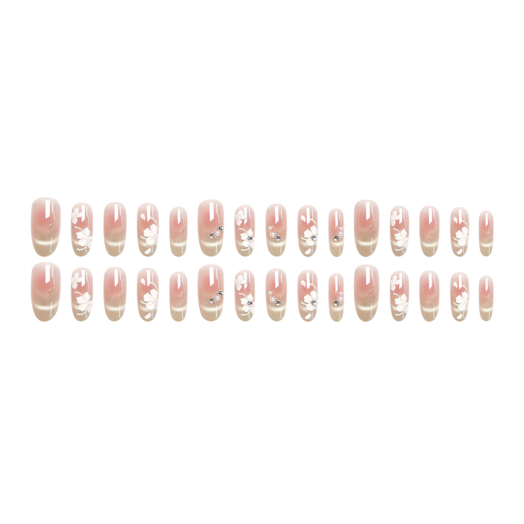 Artificial nail set with elegant floral accents Kalsten