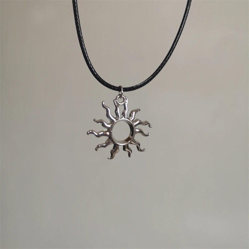 Spiral Pendant Necklace Kalsten
