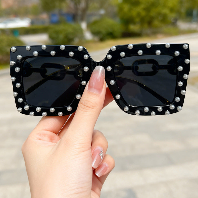 Decorative Pearl-Embellished Cat Eye Sunglasses Kalsten