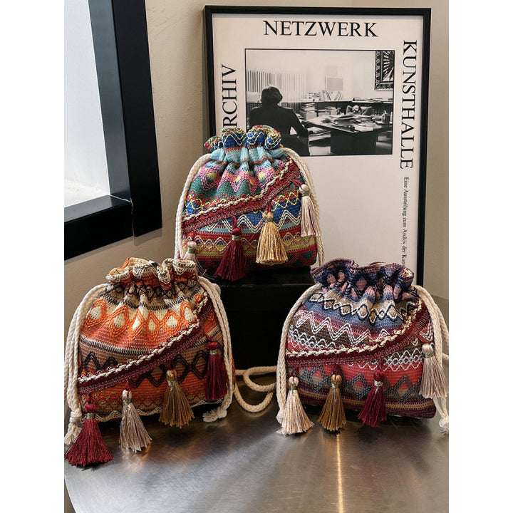 WoBohemian Embroidered Bucket Bag Kalsten