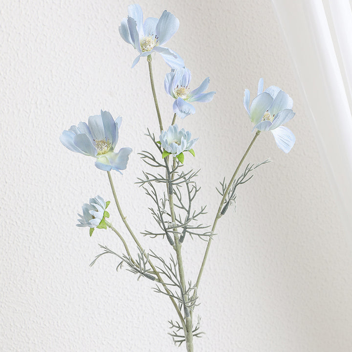 Artificial flower stem with realistic details