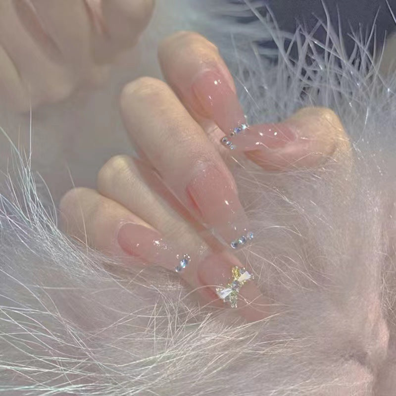 Artificial nails with elegant rhinestone embellishments Kalsten