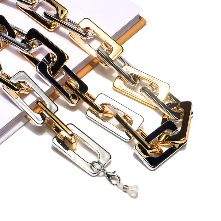 Elegant Statement Eyewear Chain Kalsten